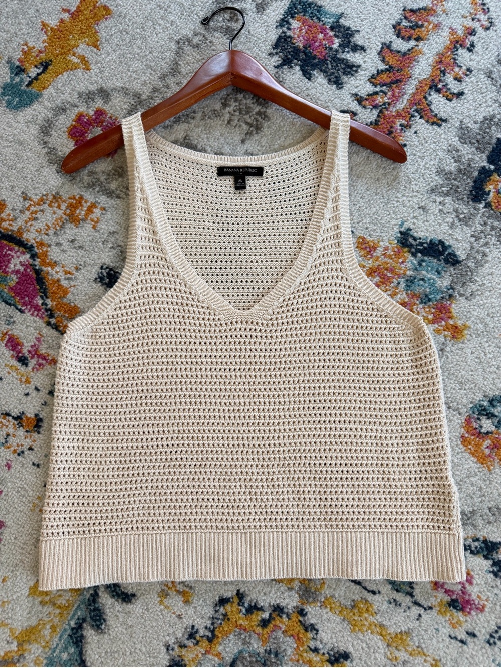 Banana Republic Cream Open Knit V Neck Tank Cotton Minimalist Clean Coastal